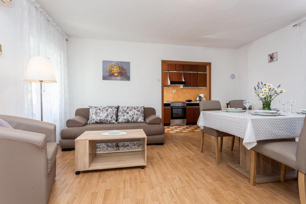 Apartment Mira Silo-Krk Zewnętrze zdjęcie
