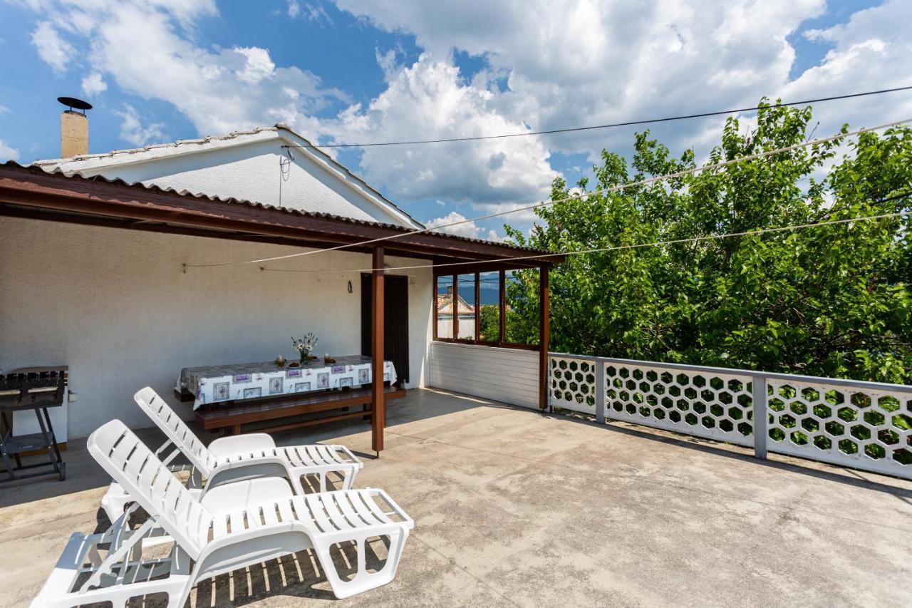 Apartment Mira Silo-Krk Zewnętrze zdjęcie